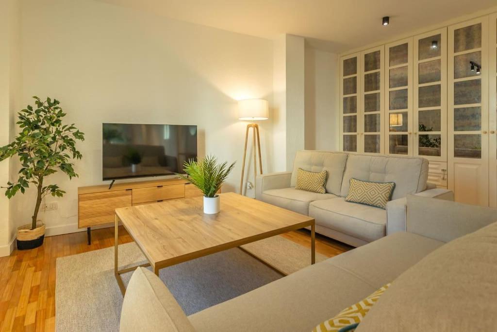 Triana Deluxe By Valcambre Daire Sevilla Dış mekan fotoğraf